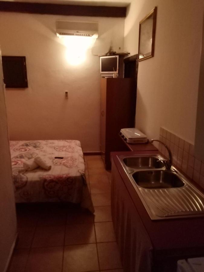 Affittacamere El Mojito Calopezzati Экстерьер фото